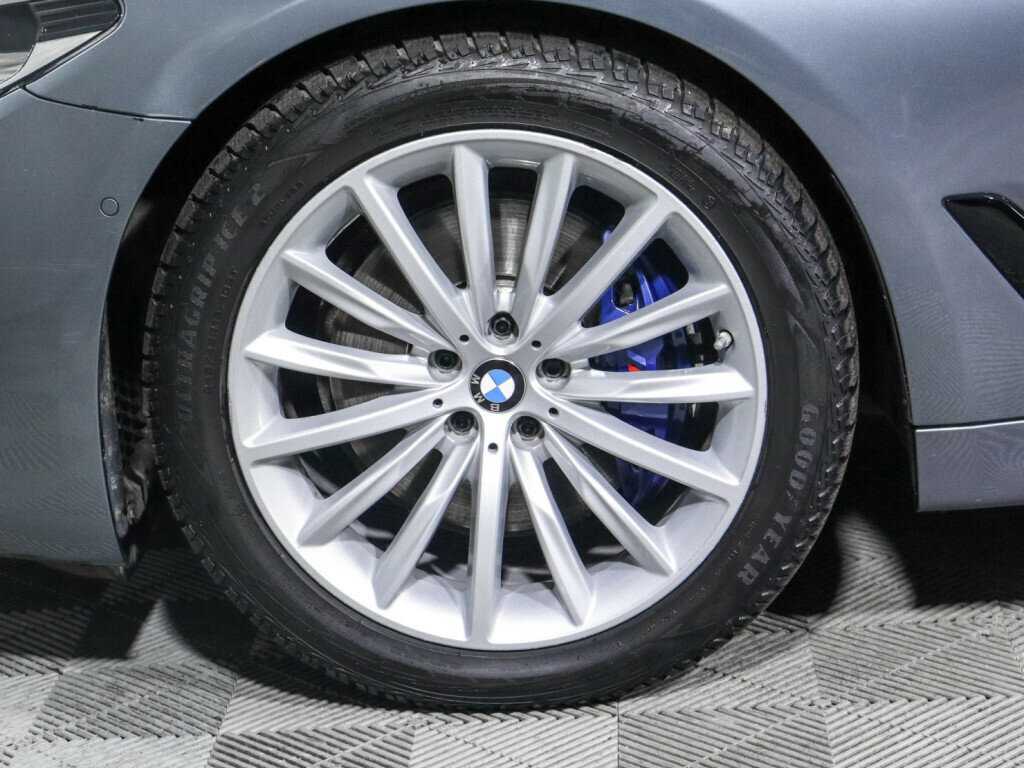 Купить BMW 5 серии 530d xDrive, 2018, 63 400 км, фото №13