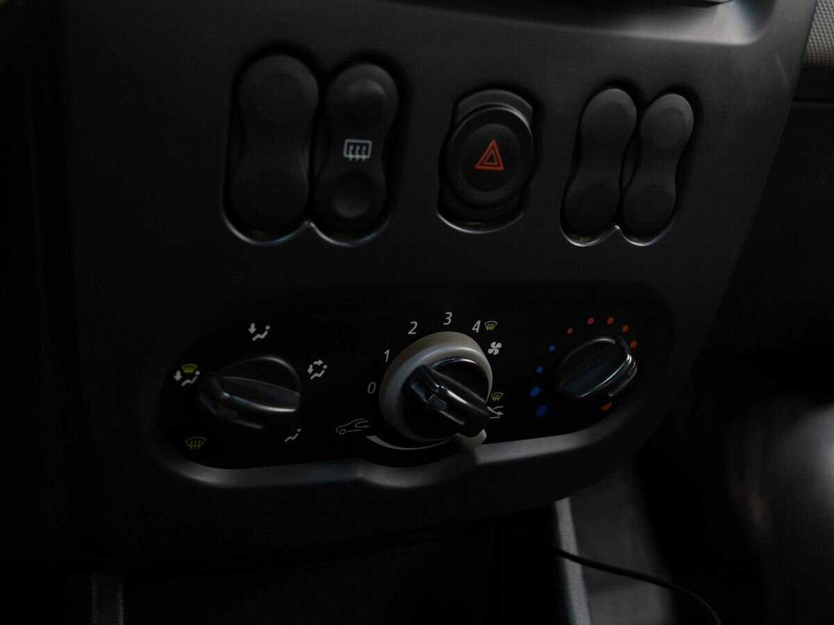 Купить Renault Sandero, 2011, 41 000 км, фото №17