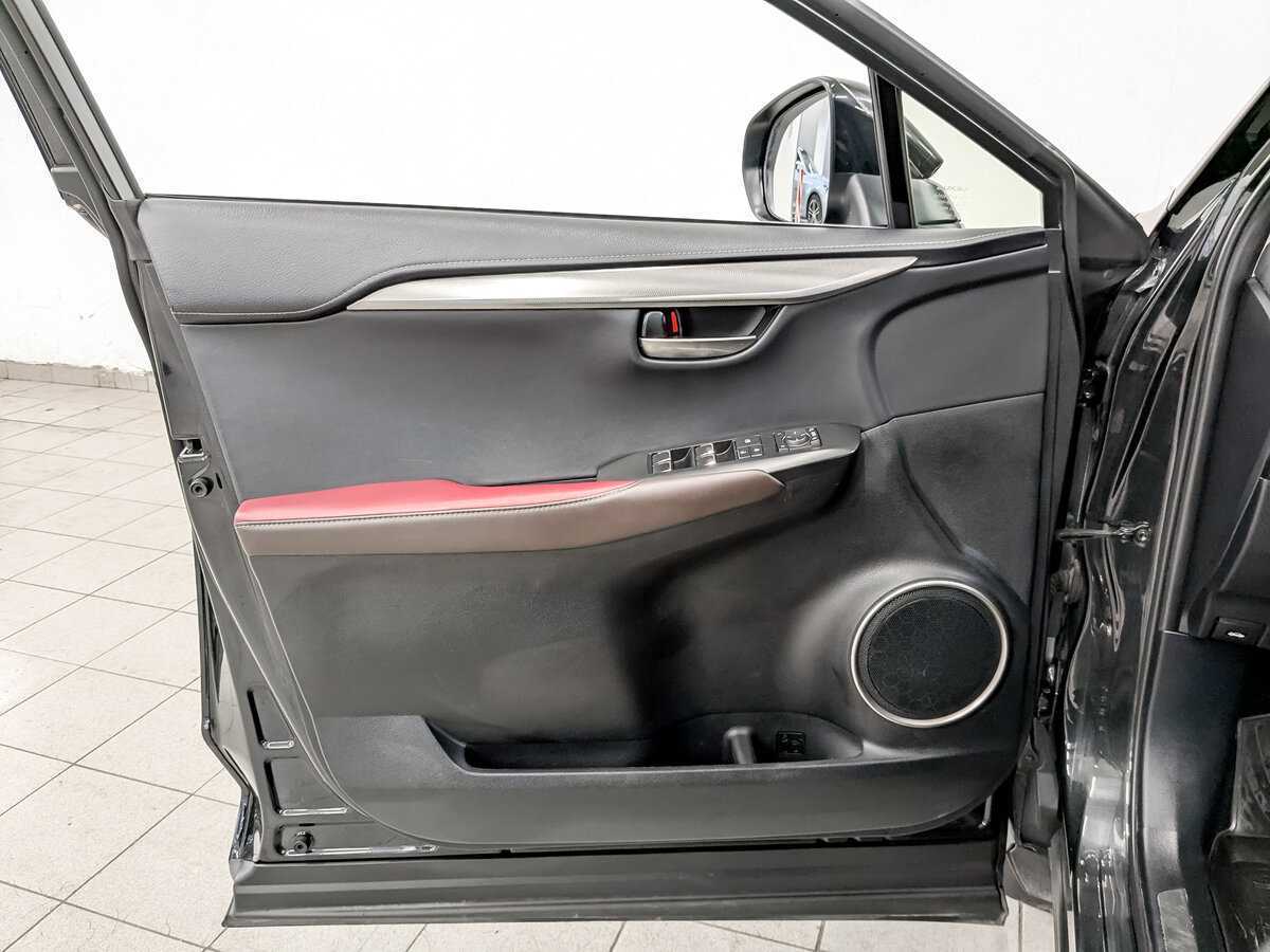 Купить Lexus NX 300, 2018, 180 729 км, фото №19