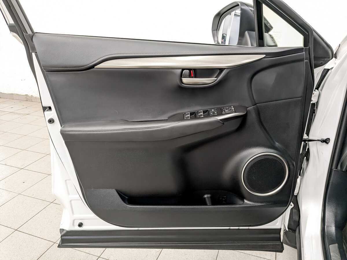 Купить Lexus NX 200, 2021, 90 822 км, фото №19