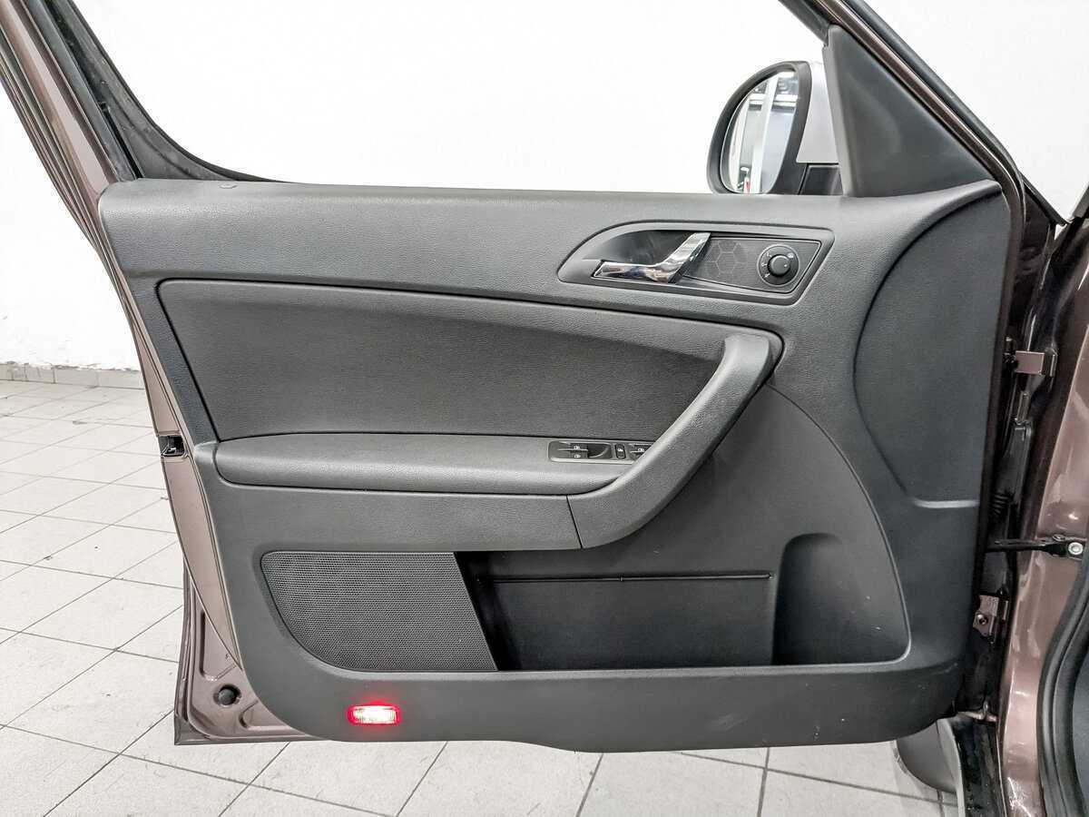 Купить Skoda Yeti, 2014, 92 000 км, фото №19