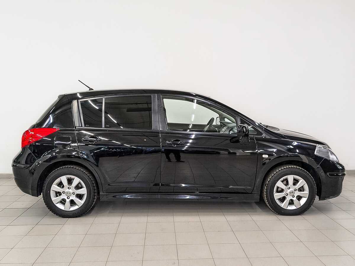 Купить Nissan Tiida, 2010, 80 156 км, фото №4