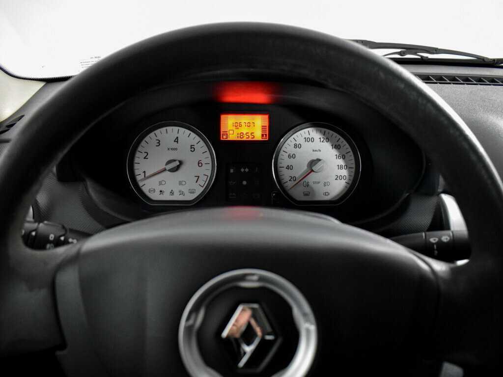 Купить Renault Logan, 2011, 106 000 км, фото №16