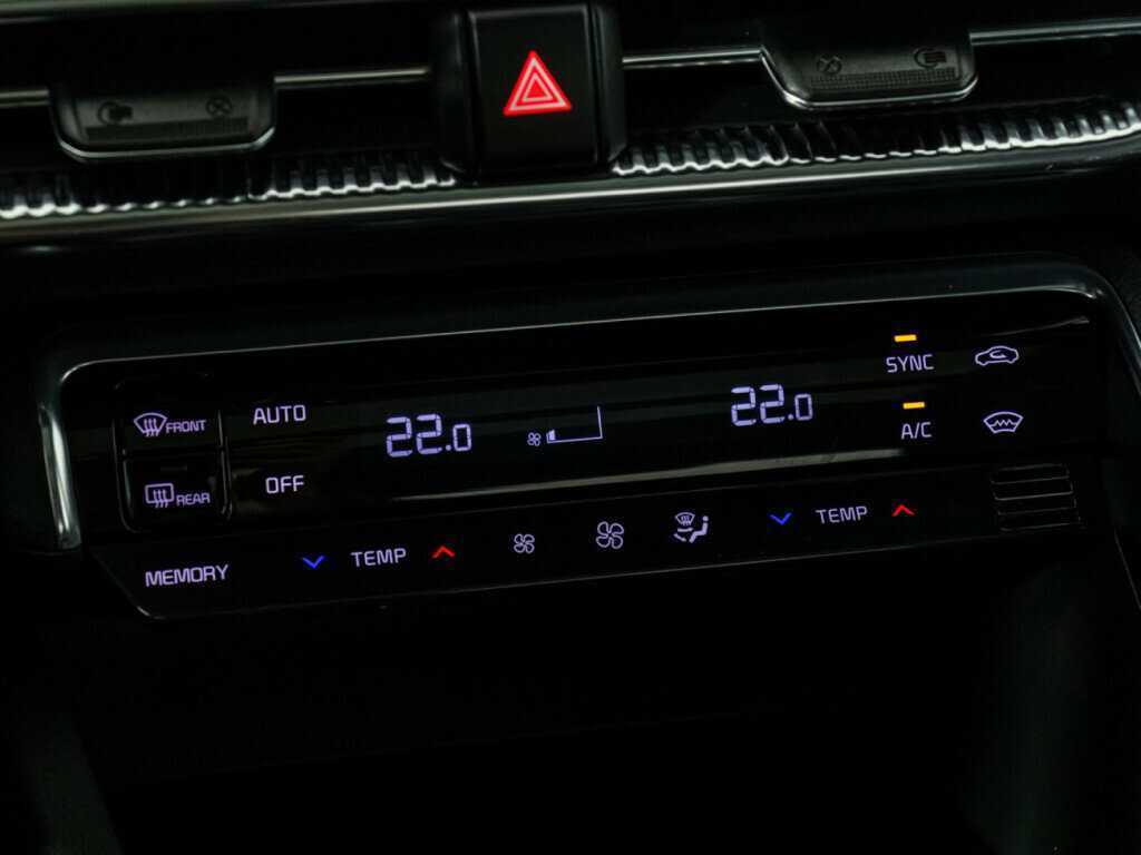 Купить Kia K5, 2020, 106 815 км, фото №24