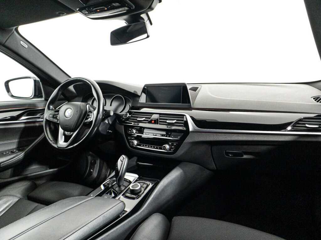 Купить BMW 5 серии 520d, 2019, 134 850 км, фото №9