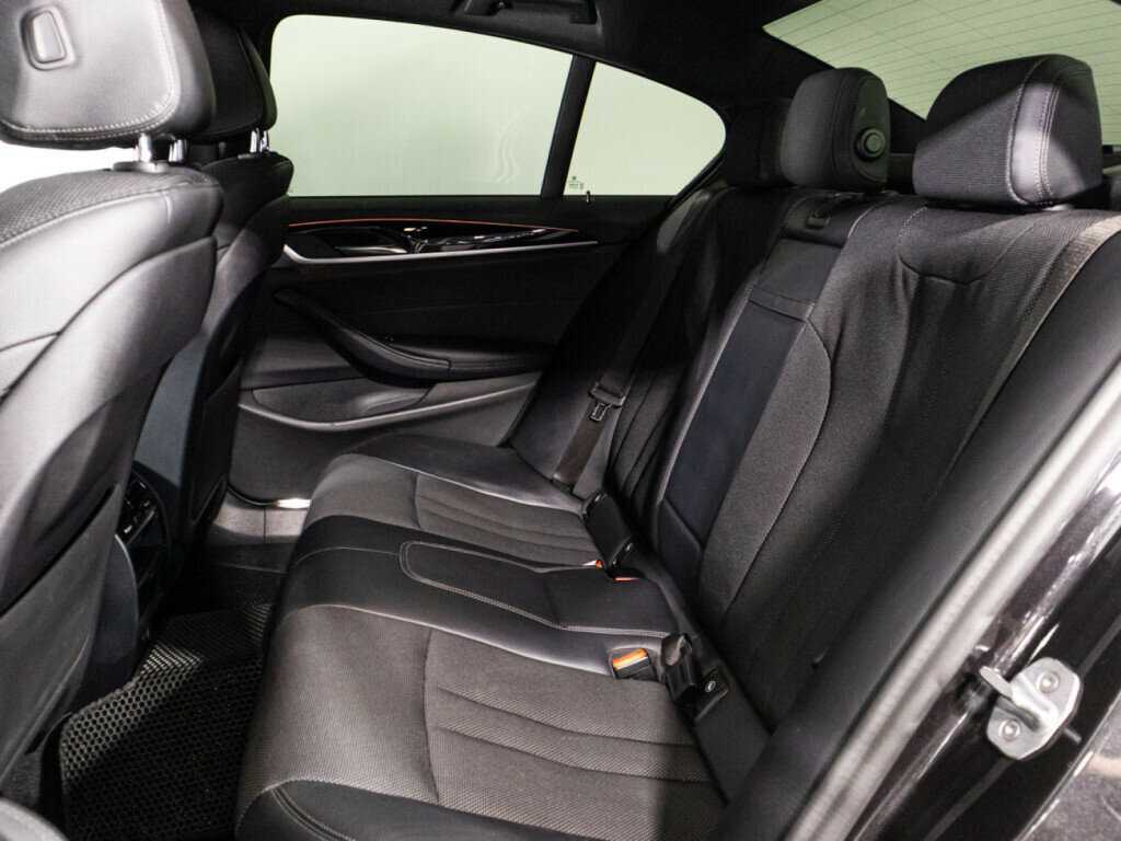 Купить BMW 5 серии 520d, 2019, 134 850 км, фото №10