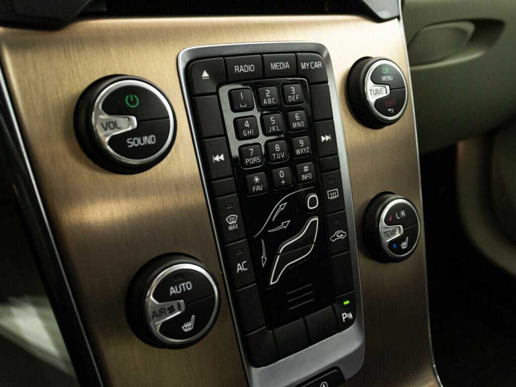 Купить Volvo V40 Cross Country, 2014, 171 595 км, фото №15