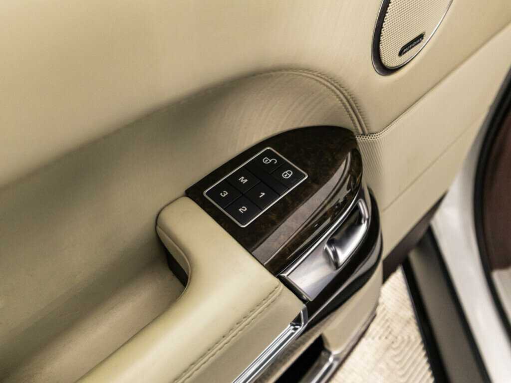 Купить Land Rover Range Rover, 2016, 273 266 км, фото №22