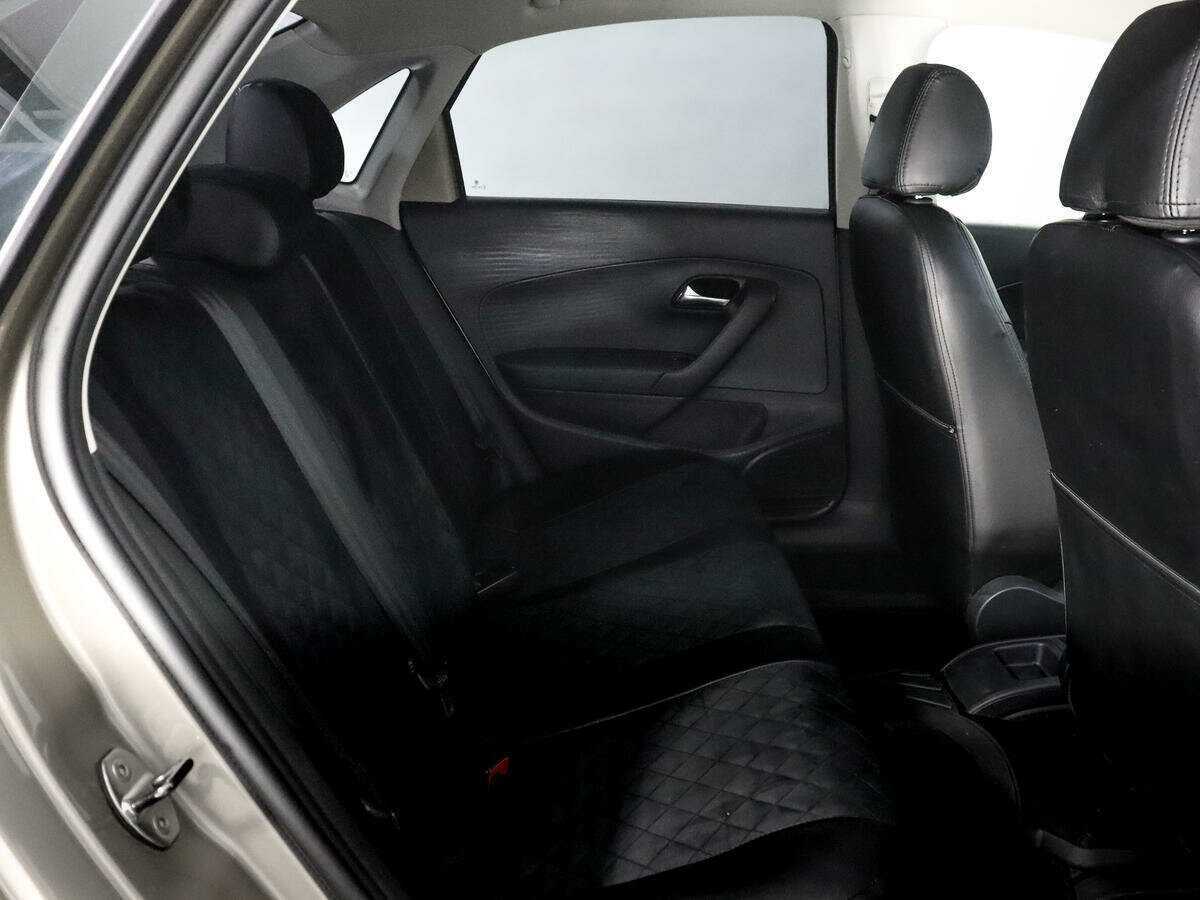 Купить Volkswagen Polo, 2016, 207 603 км, фото №12