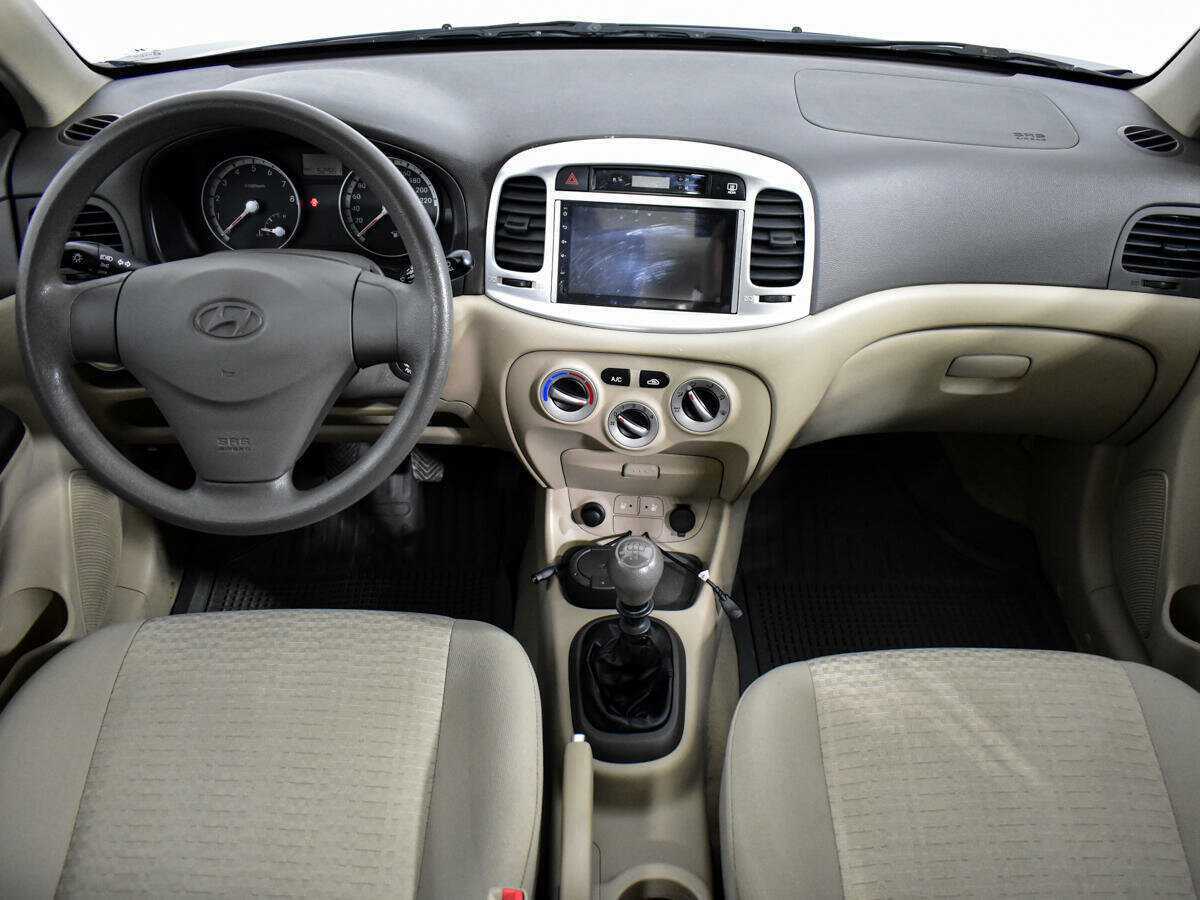 Купить Hyundai Accent, 2008, 52 558 км, фото №12