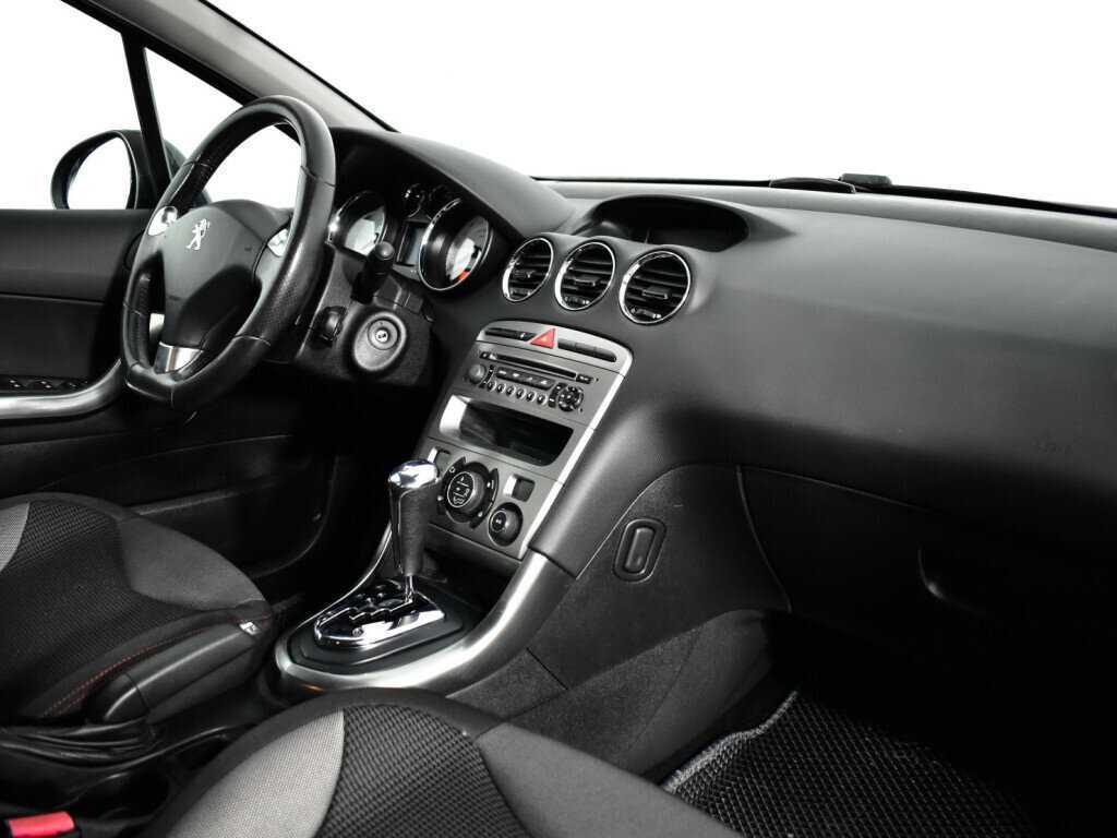 Купить Peugeot 308, 2011, 92 609 км, фото №9