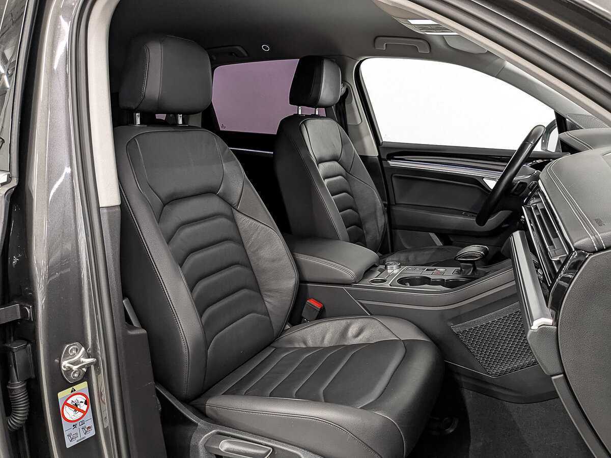 Купить Volkswagen Touareg, 2019, 93 663 км, фото №24