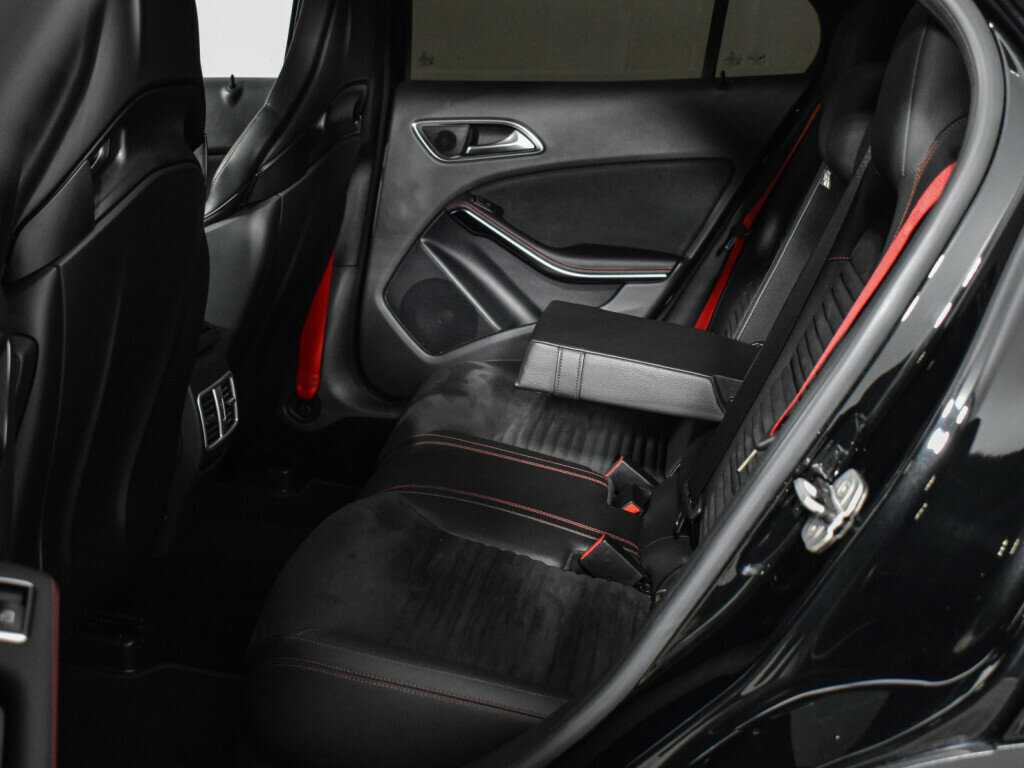 Купить Mercedes-Benz GLA AMG 45 AMG, 2015, 116 500 км, фото №16