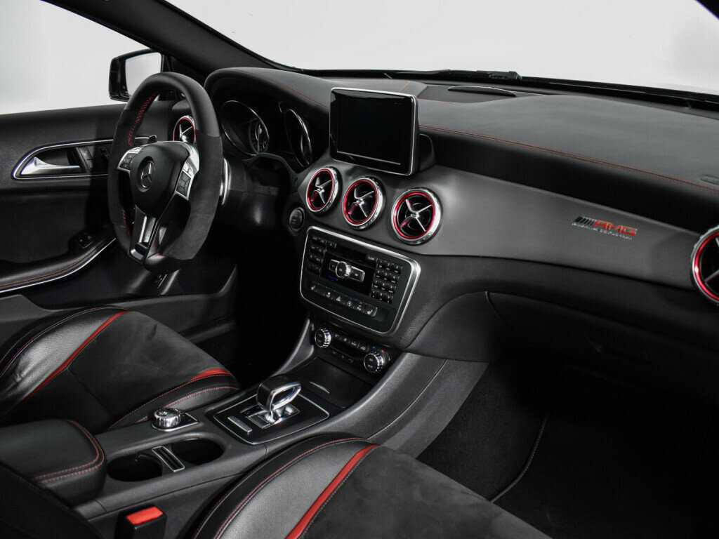 Купить Mercedes-Benz GLA AMG 45 AMG, 2015, 116 500 км, фото №17