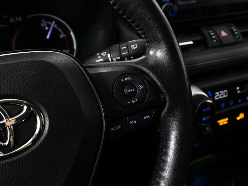 Купить Toyota RAV4, 2020, 75 000 км, фото №20