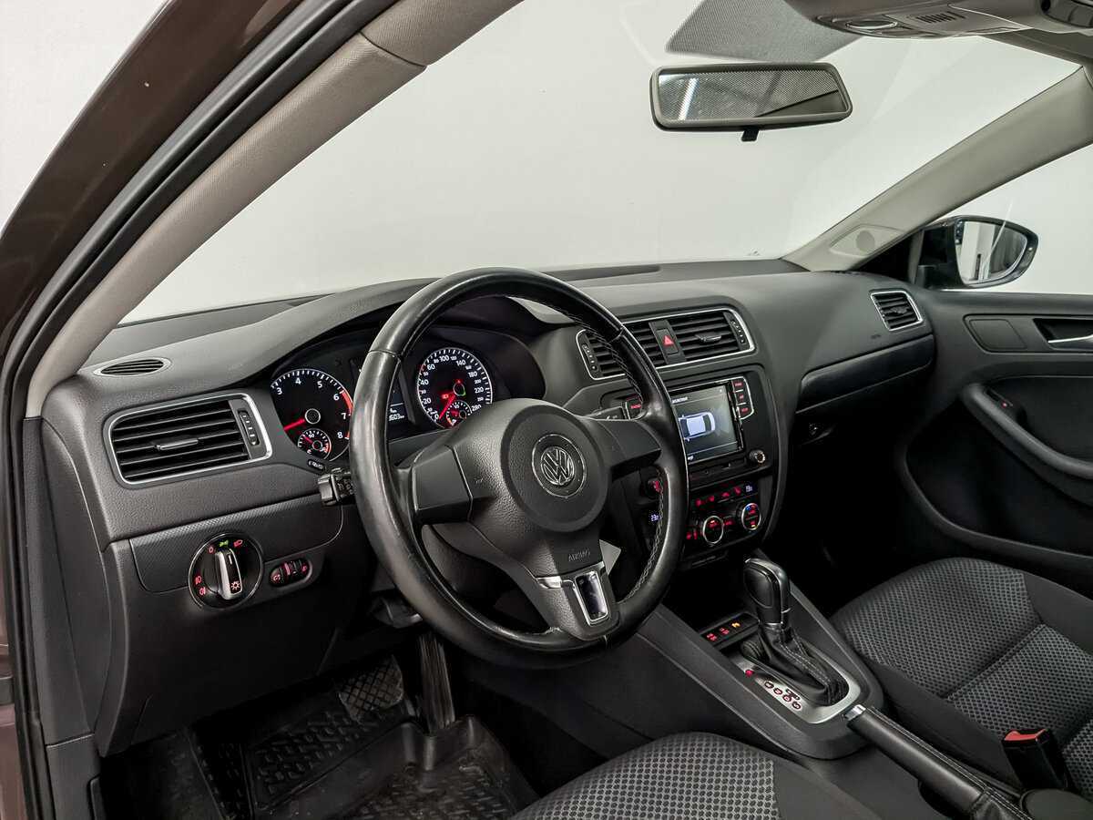 Купить Volkswagen Jetta, 2014, 129 595 км, фото №16