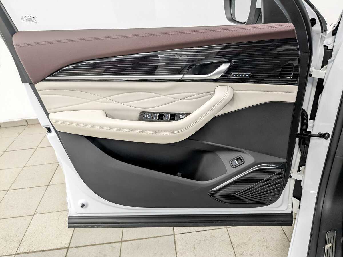 Купить Geely Monjaro, 2023, 17 637 км, фото №18