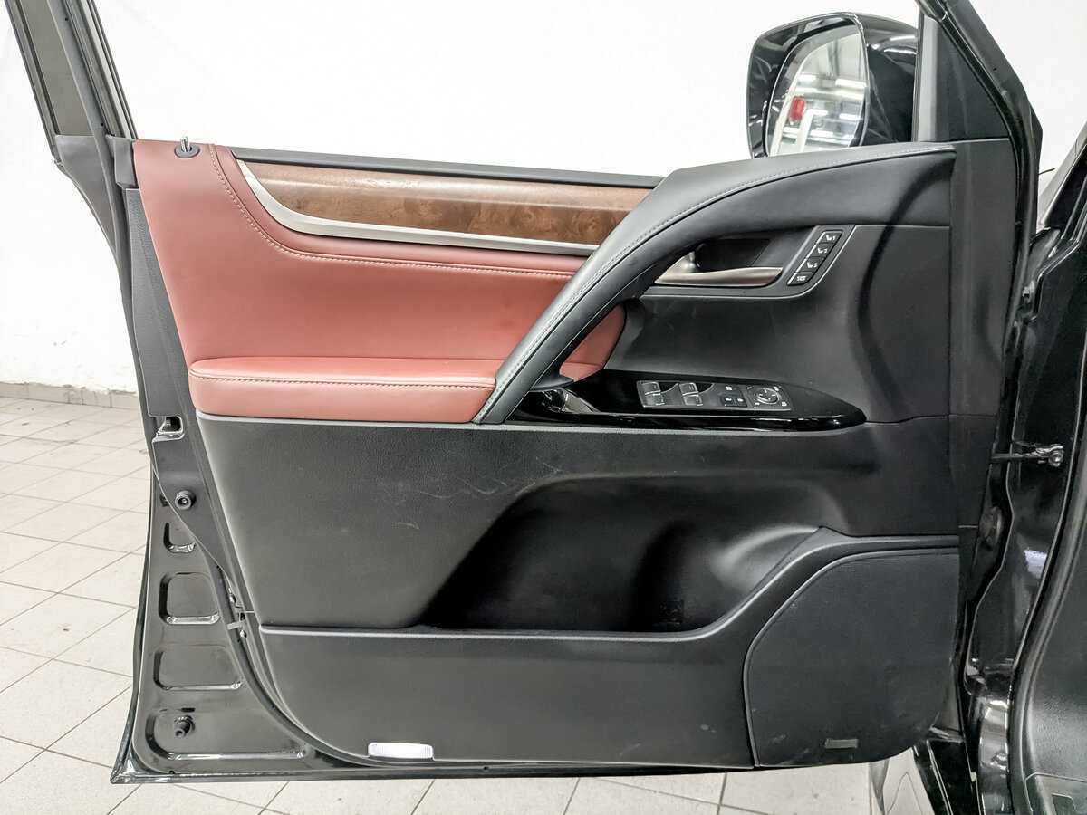 Купить Lexus LX 450d, 2017, 198 607 км, фото №19