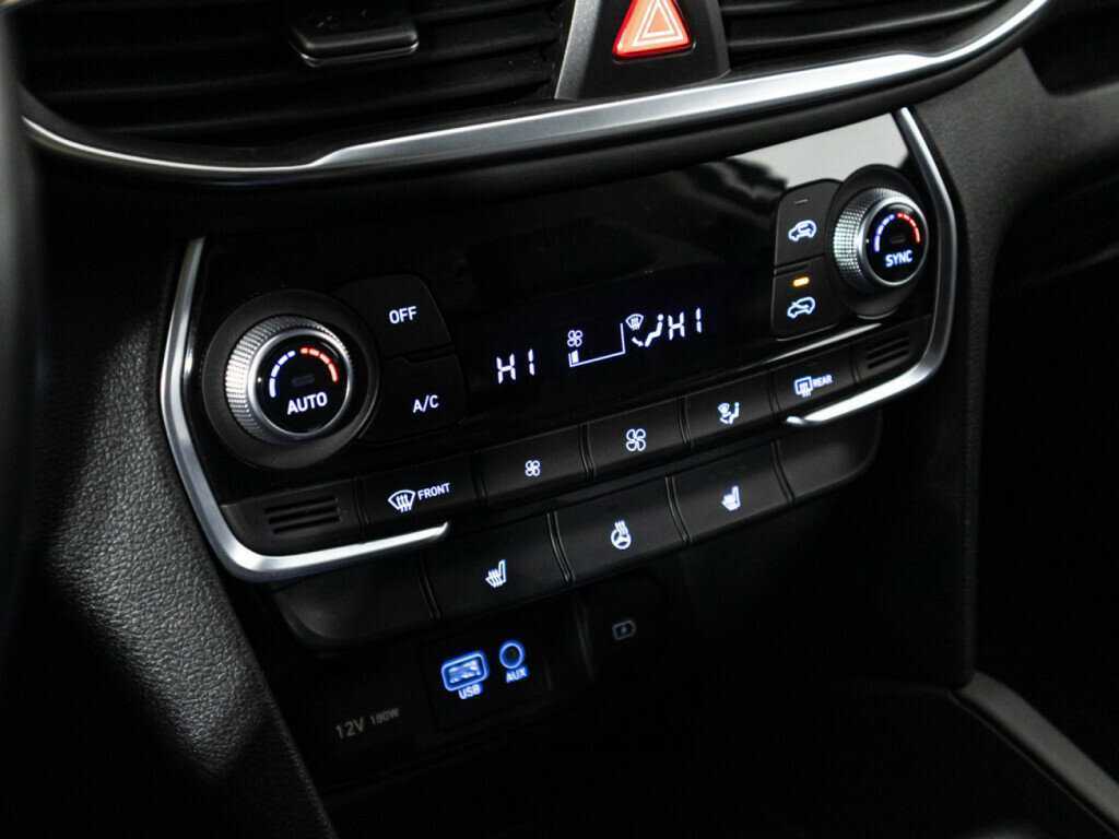 Купить Hyundai Santa Fe, 2019, 103 900 км, фото №17