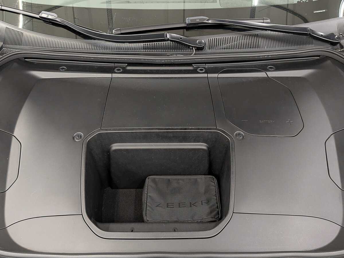 Купить Zeekr 001 100 kWh, 2023, 31 029 км, фото №9