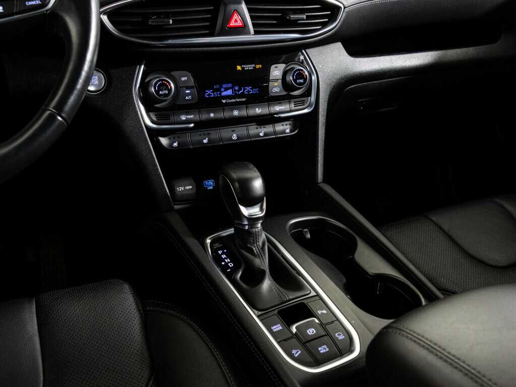 Купить Hyundai Santa Fe, 2020, 97 751 км, фото №13