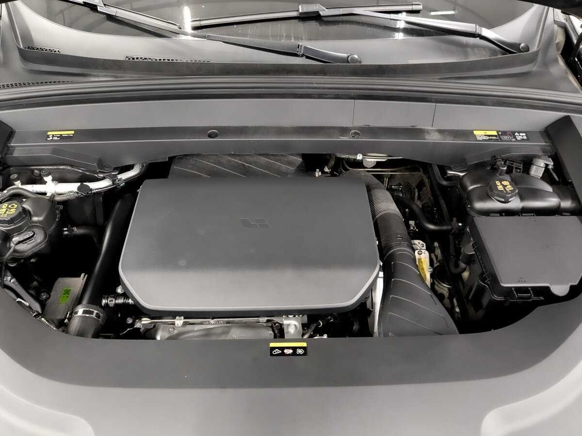 Купить LiXiang L9 44.5 kWh, 2023, 42 449 км, фото №9