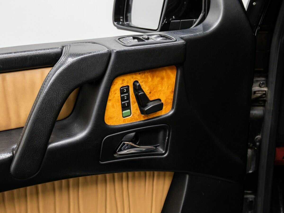 Купить Mercedes-Benz G-Класс AMG 55 AMG, 2008, 181 023 км, фото №16