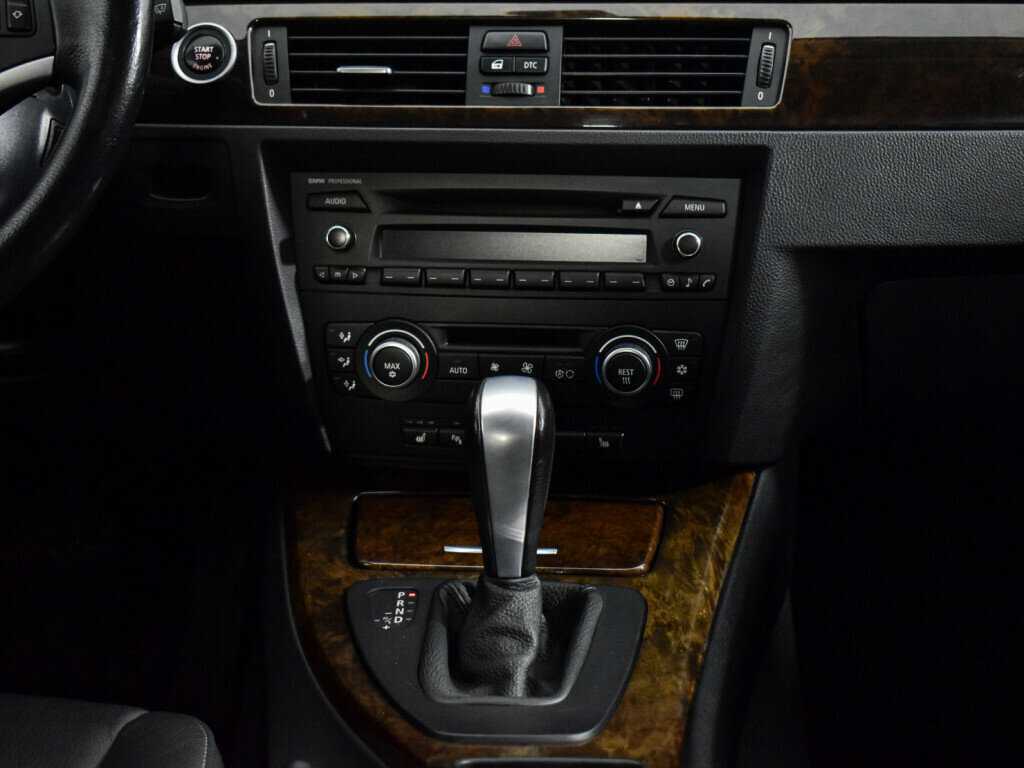 Купить BMW 3 серии 325xi, 2009, 127 230 км, фото №14