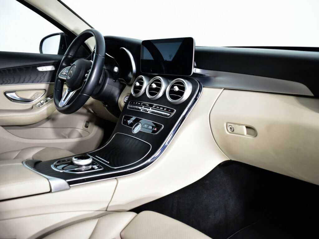 Купить Mercedes-Benz C-Класс 200, 2018, 87 149 км, фото №9