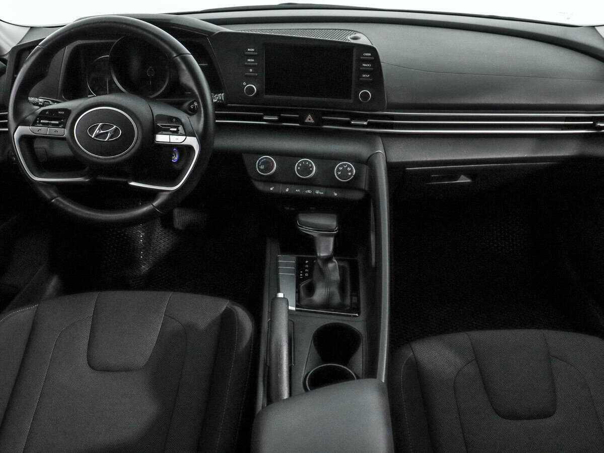 Купить Hyundai Elantra, 2021, 14 700 км, фото №12
