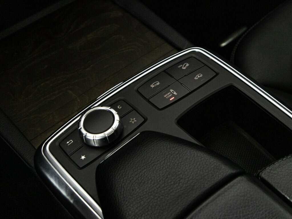 Купить Mercedes-Benz GL-Класс 350 CDI BlueTEC, 2015, 83 770 км, фото №21