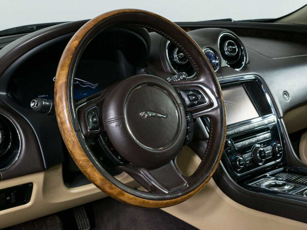 Купить Jaguar XJ, 2010, 165 165 км, фото №15