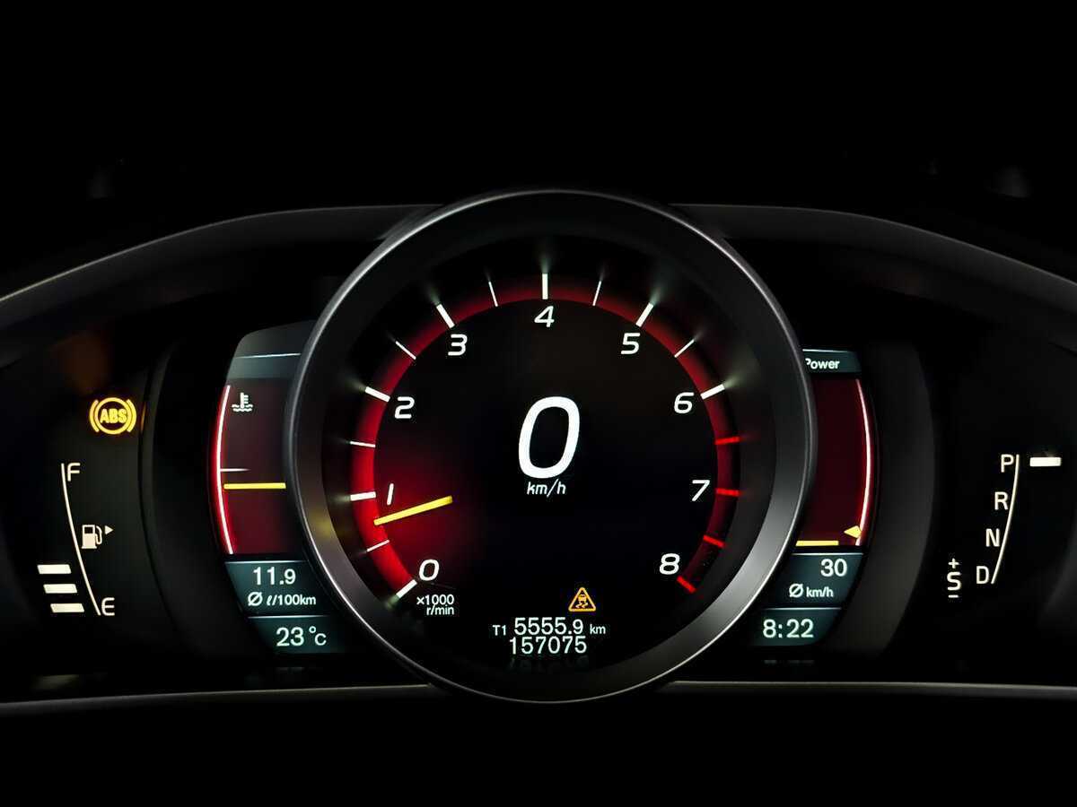 Купить Volvo V40, 2013, 157 073 км, фото №13