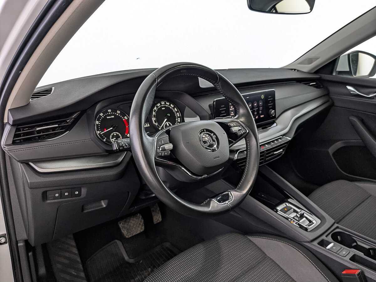 Купить Skoda Octavia, 2021, 83 806 км, фото №15