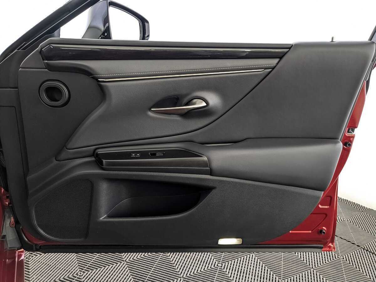 Купить Lexus ES 250, 2020, 121 283 км, фото №24