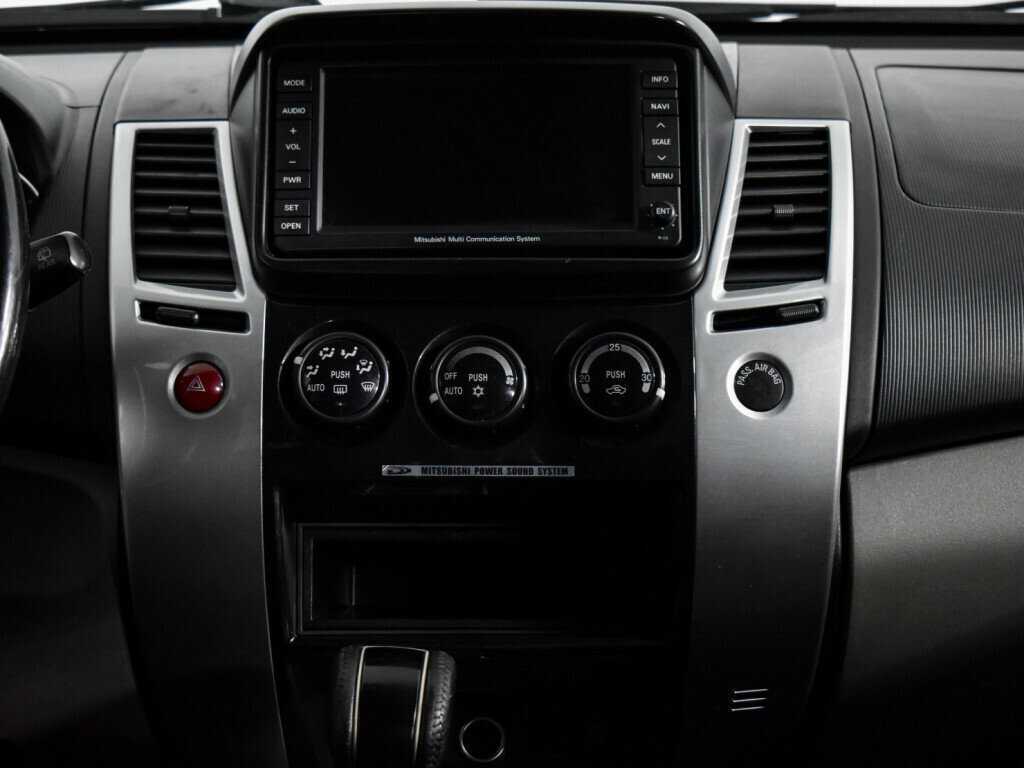 Купить Mitsubishi Pajero Sport, 2010, 289 050 км, фото №16