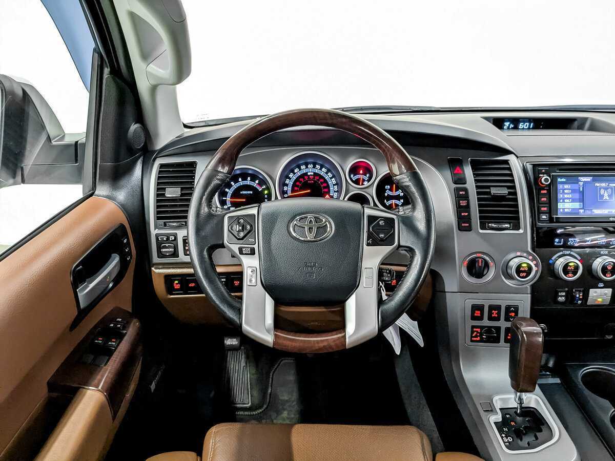Купить Toyota Sequoia, 2013, 174 494 км, фото №22