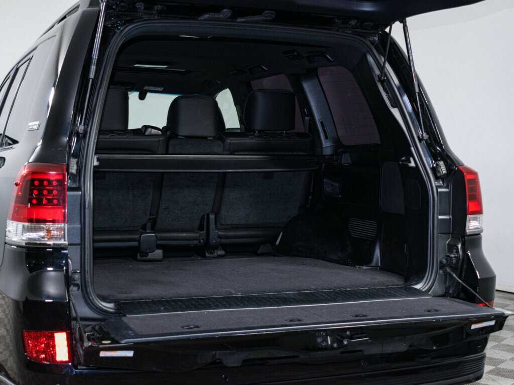 Купить Toyota Land Cruiser, 2019, 142 787 км, фото №5