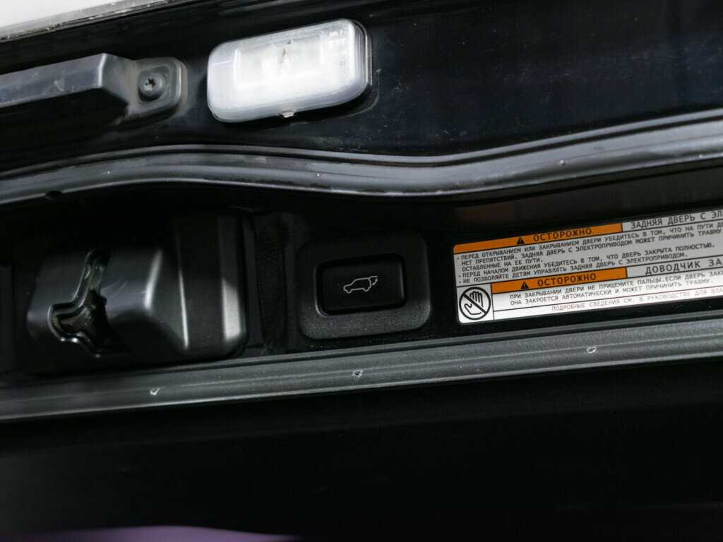 Купить Toyota Land Cruiser, 2019, 142 787 км, фото №6