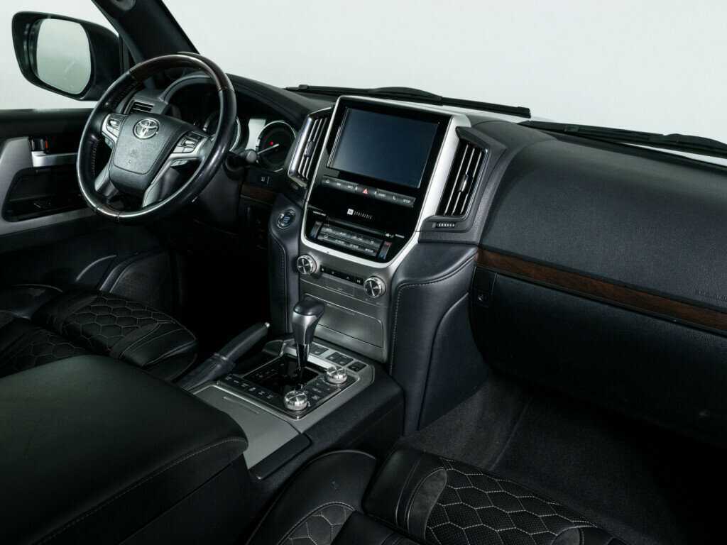Купить Toyota Land Cruiser, 2019, 142 787 км, фото №7