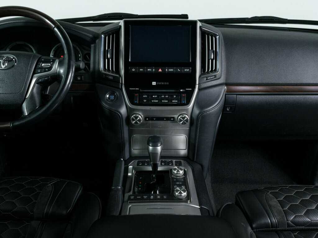 Купить Toyota Land Cruiser, 2019, 142 787 км, фото №8
