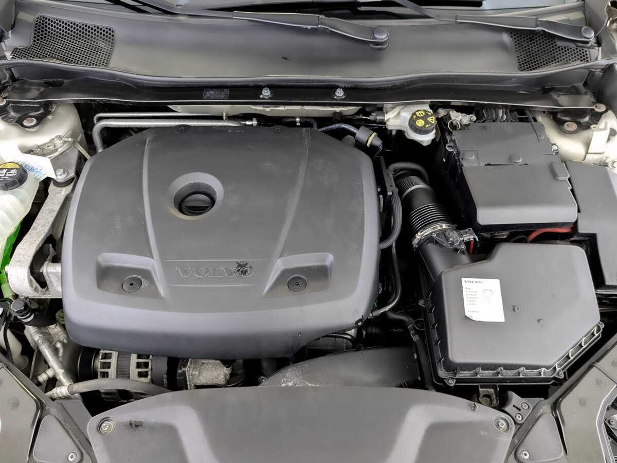Купить Volvo V40, 2018, 78 425 км, фото №9