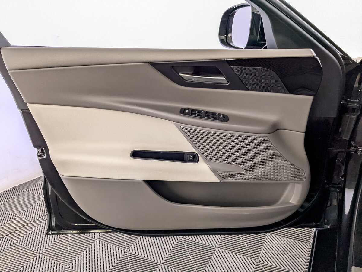 Купить Jaguar XE, 2015, 125 455 км, фото №19