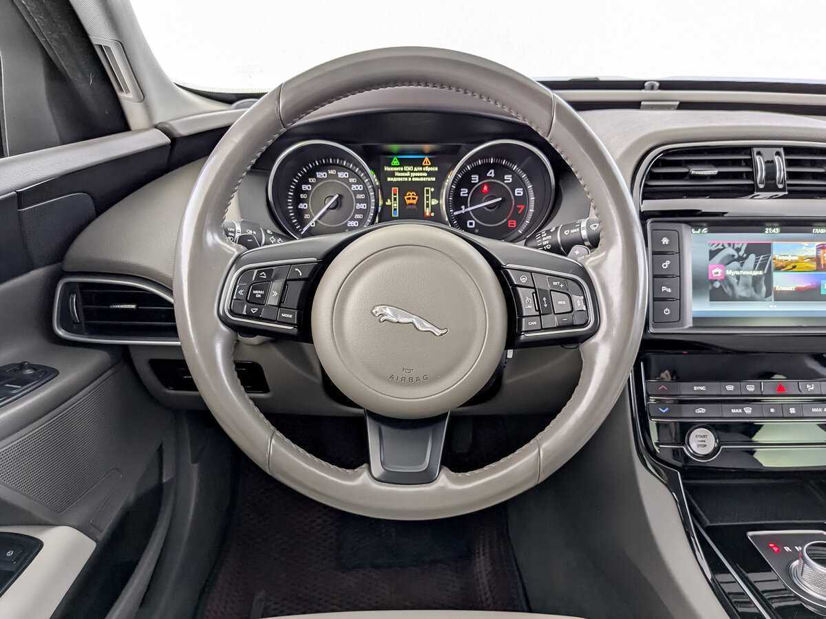 Купить Jaguar XE, 2015, 125 455 км, фото №22