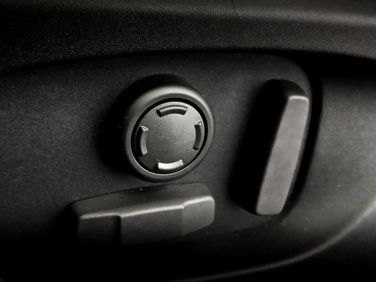 Купить Land Rover Discovery Sport, 2019, 54 626 км, фото №19