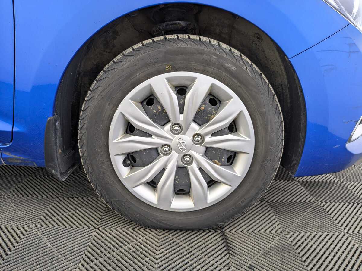 Купить Hyundai Solaris, 2018, 214 065 км, фото №12