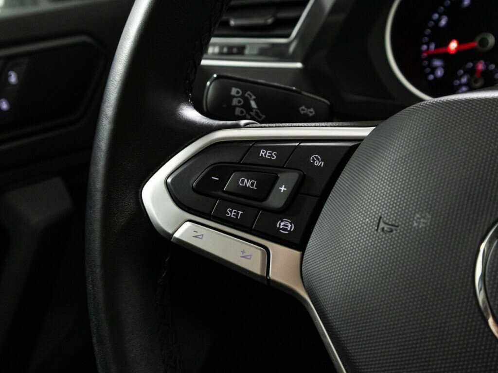 Купить Volkswagen Tiguan, 2021, 34 956 км, фото №20