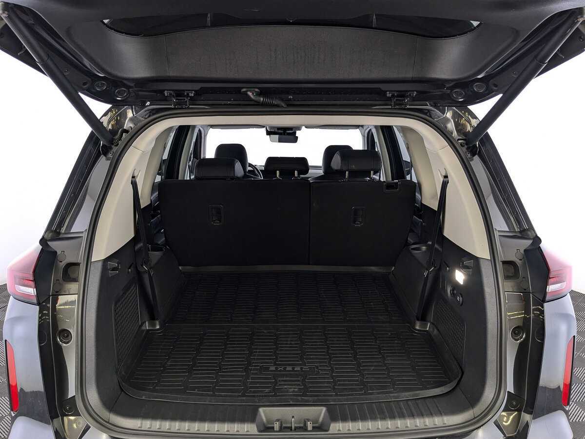 Купить Exeed VX, 2023, 22 776 км, фото №10