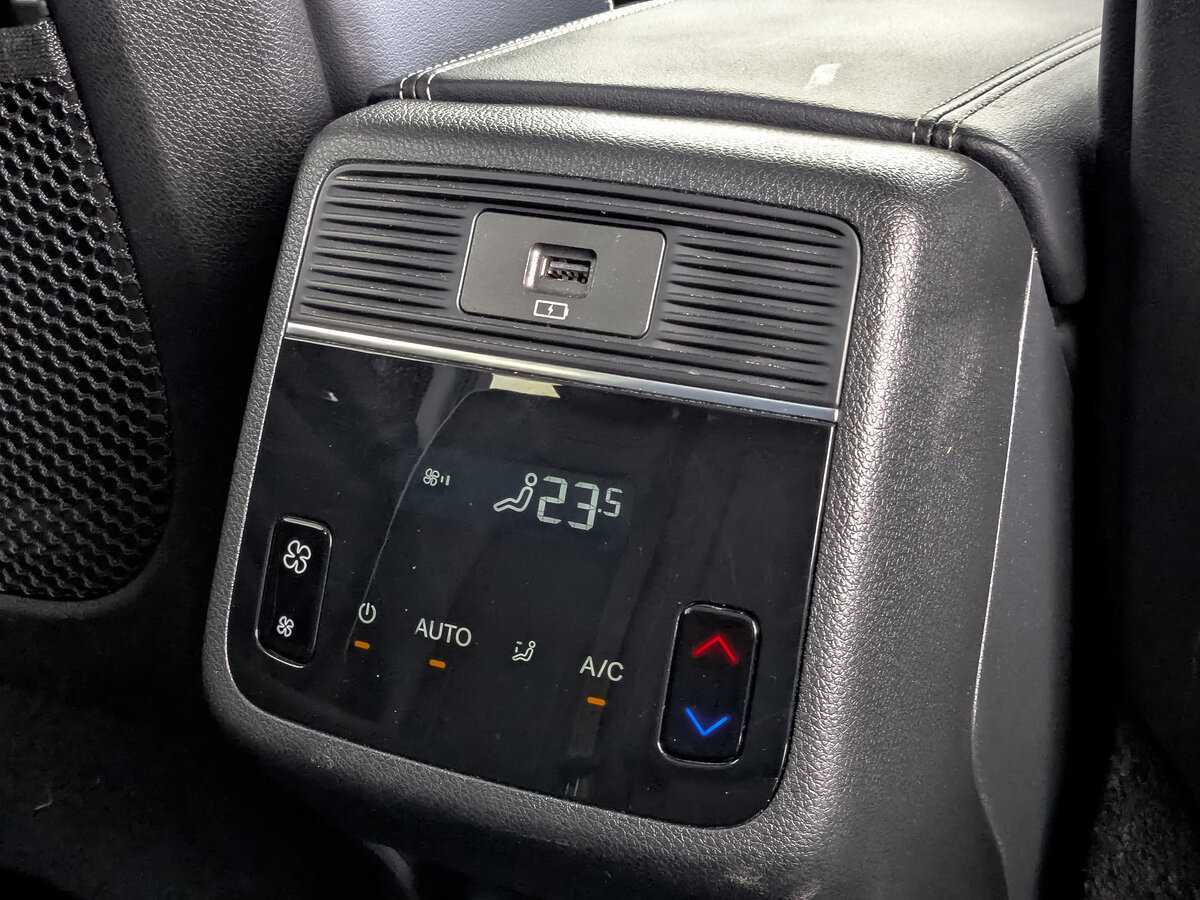 Купить Exeed VX, 2023, 22 776 км, фото №25