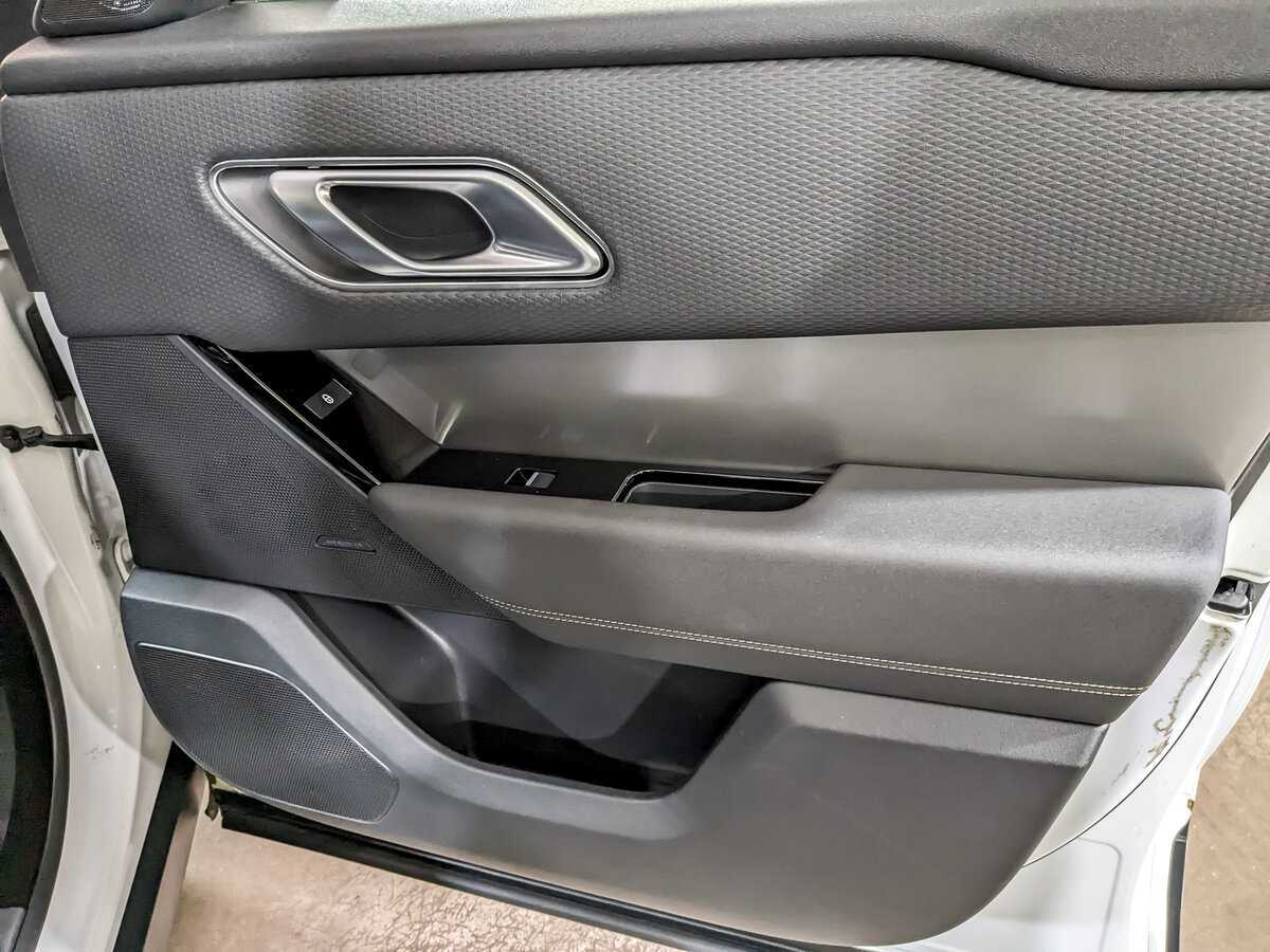 Купить Land Rover Range Rover Velar, 2019, 134 440 км, фото №25